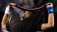 Švajcarci pišu: Novak je teniser "sa 2 lica" kojeg vole samo Srbi, čeka ga Federer sa navijačima