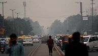 Zagađen vazduh ponovo zatvorio škole u Nju Delhiju, grad prekrila gusta siva izmaglica
