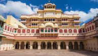 Maharadžina palata u Indiji oglašena na Airbnb-u: Zavrteće vam se u glavi od cene noćenja