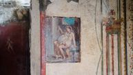 Oplođuje je labud: Erotska freska grčkog mita otkrivena u Pompeji