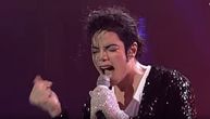 Bela rukavica Majkla Džeksona dobija svoj mjuzikl: Evo zašto je kralj popa nije skidao od 1982.