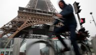 Francuska paralisana štrajkom protiv penzione reforme. Sve stoji