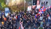 Počela blokada Radio-televizije Srbije: Pristalice SzS stigle ispred zgrade