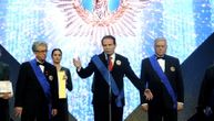 Bogoljub Karić kao Putin odlikovan ordenom od dijamanata i zlata