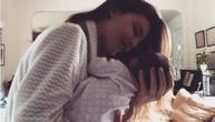"Naša čarobna jutra": Nina Seničar objavila emotivan snimak sa ćerkicom u njenom naručju