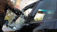 Razbili staklo šipkom, bacili baklju u kola, a unutra je bio čovek: Uhapšen muškarac u Vranju