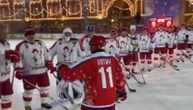 Putin kao vođa "Crvenih" dominirao na ledu: Predsednik Rusije sa Šojguom igrao Noćnu hokej ligu