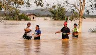 Haos na Filipinima: Tutnji tajfun Ursula i nosi sve pred sobom, više od 20 mrtvih, među njima i dete