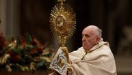 Papa Franja našao krivce za haos u italijanskim bolnicama zbog korona virusa