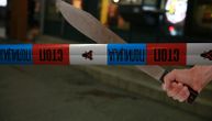 Drama supružnika u Bečeju: Mačetom nasrnuo na ženu, amputirani joj prsti, nasilnik preminuo