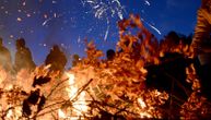 Novosadska policija dobila više od 130 prijava za Badnji dan zbog paljenja drva na javnim površinama