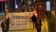 "Izgubiš li veru, izgubio si sve": Više hiljada građana Budve u litiji prošlo gradskim ulicama