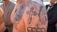 Srbi u Francuskoj plivali za Bogojavljenski krst, svi su gledali u ove tetovaže mladića