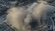Srušio se krov ogromne hale u Sankt Peterburgu: Jedan radnik poginuo, dron snimio užas