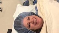 Napravila je selfi odmah nakon porođaja, ali je uhvatila i trenutak koji će vas nasmejati do suza