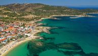 Hotelijeri sa Halkidikija neće da daju sobe za karantin, srpski turisti u izolaciji u Neos Marmarisu
