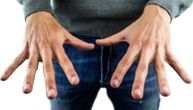 Muškarci, pogledajte u svoje prste: Ovaj neobičan znak može da ukaže na rak prostate