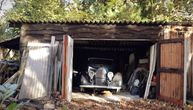 Nasledili su prljavu garažu od siromašnog ujaka: U njoj su pronašli stari automobil, vredan milione