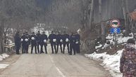 Građani BiH krenuli na litiju u Crnu Goru, kordon policije ih sprečio u tome
