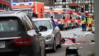 Užas u Nemačkoj: Automobilom se zaleteo u ljude na paradi, među povređenima i deca
