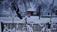 Meštani sela oko Suvobora nisu se obradovali zimskoj idili: Sneg padao celu noć, brinu za useve