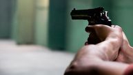 Uhapšen napadač iz Novog Sada: Tukao gosta u restoranu, pa ispalio dva hica iz pištolja