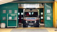 Muškarac teže povređen u saobraćajki kod Lešća: Prevezen u Urgentni na reanimaciju