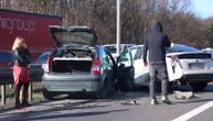 Lančani sudar na izlazu iz Beograda: Saobraćaj u zastoju, u udesu učestvovala 4 vozila