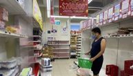Opustošeni rafovi, okršaji u supermarketima: Evo zašto je panična kupovina najpre bezumlje