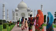 Evakuisan Tadž Mahal zbog dojave o bombi