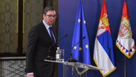 (UŽIVO) Vučić na sastanku sa članovima kriznog štaba o sprečavanju posledica korone po privredu