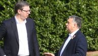 Vučić i Orban pokazali kako treba da se rukuje u doba korona virusa