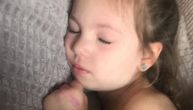 Devojčica sa simptomima korona virusa popila ibuprofen i stanje joj se pogoršalo