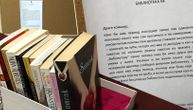 Beograđanka svojim komšijama olakšava boravak u karantinu: Napravila malu "Biblioteku 68"