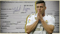Footballer Luka Jovic signed this document - to then accuse Serbian doctors of unprofessionalism