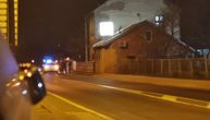 Potukla se trojica pijanih mladića usred policijskog časa kod Čačka, pa seli u auto. Uhapšeni su!