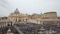 Staje Uskrs zbog korone: Otkazane preduskršnje svečanosti u Vatikanu, zabranjene proslave u Austriji