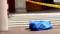 "Čekamo da umreš, pa dajemo drugom tvoj respirator": Preminuli od korone leže na ulicama Ekvadora