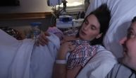 Žena se porodila po 22. put u jeku korona virusa: Provela više od 15 godina u drugom stanju