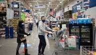 Prodavnice razapete između potražnje i zdravlja radnika: Kupci neobazrivi