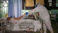 Komplikacije za Infektivnu: Svi pacijenti koji su na bolničkom lečenju zahtevaju i primenu kiseonika