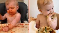 Kakav slatkiš: Dečak posle ručka umazan od glave do pete
