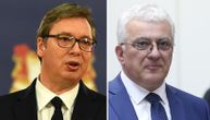 Vučić razgovarao sa Mandićem, u subotu sastanak sa Srbima iz Crne Gore