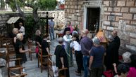 Nove korona mere stupile na snagu u Grčkoj: Zatvorene crkve, nema vađenja krsta na Bogojavljenje