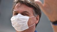 Nove muke za Bolsonara, ujeo ga noj: Brazilski predsednik pod maskom skrivao bol
