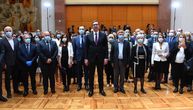 Vučić lekarima: Vi ste heroji Srbije. Ne osvrćite se kad dobacuju, oni ne znaju koliko je bilo teško