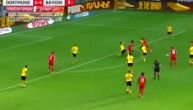 "Bezobrazluk" veziste Bajerna: Lob sa 16 metara za gol protiv Dortmunda