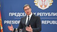 (UŽIVO) Vučić u Loznici poručio: Moguće još jedno povećanje plata za zdravstvene radnike