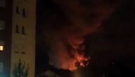 Lokalizovan požar u Žarkovu: Vatrogasci se sa vatrom borili 8 sati, crni dim se nadvio nad Makišem