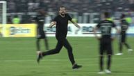 Pogledajte najluđu proslavu gola Lalatovića ikad: Trčao krugove po Čairu između igrača Partizana